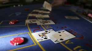 Fitur bonus dan simbol khusus Bigger Bass Bonanza